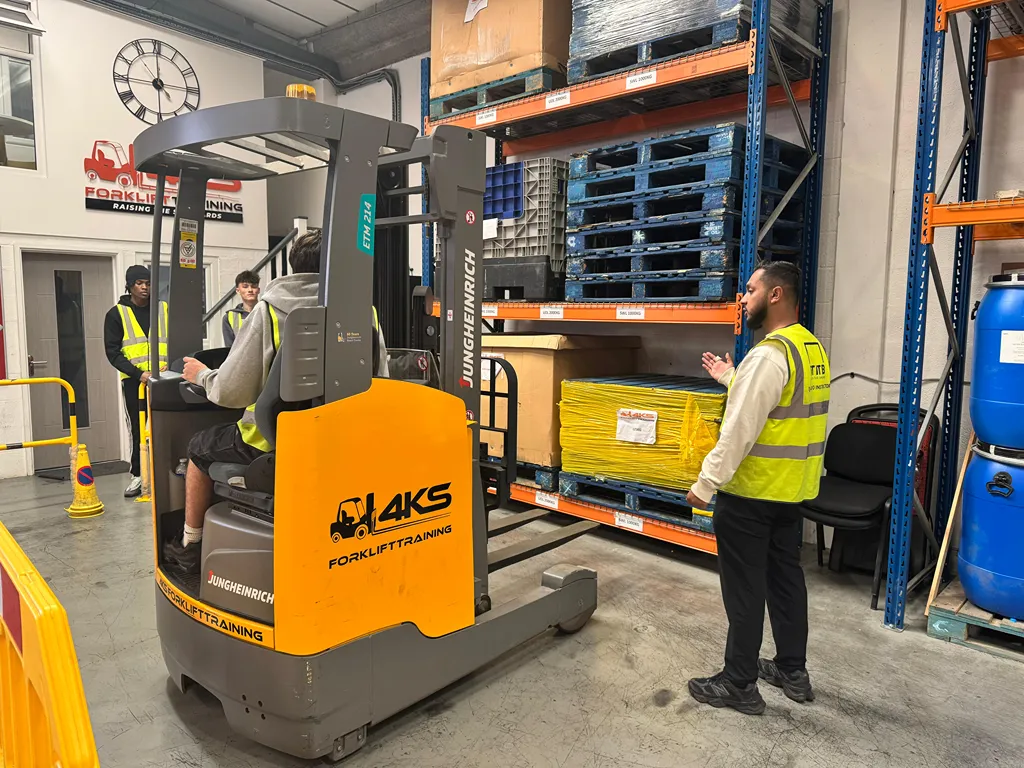 Reach Truck back-to-back conversion training at 4KS Birmingham centre