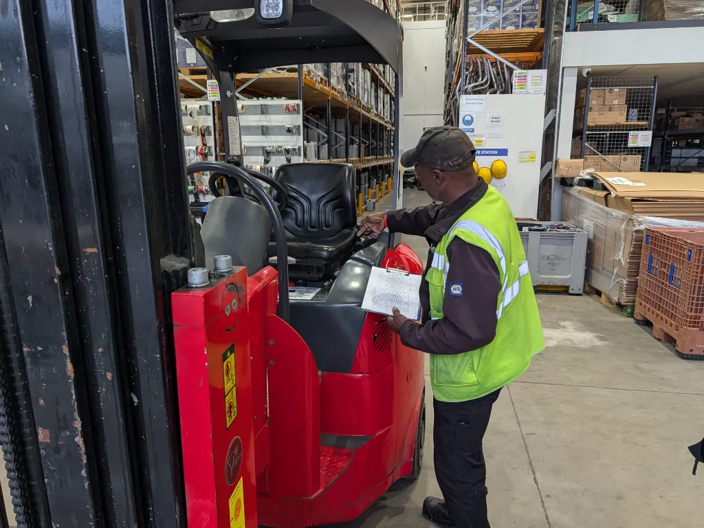 Peterborough forklift training programme | Forklift Training Onsite Bendi conversion training delivered by 4KS