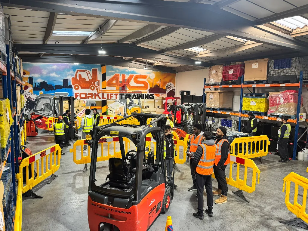 back-to-back forklift conversion training | Forklift Training Counterbalance training delivered by 4KS