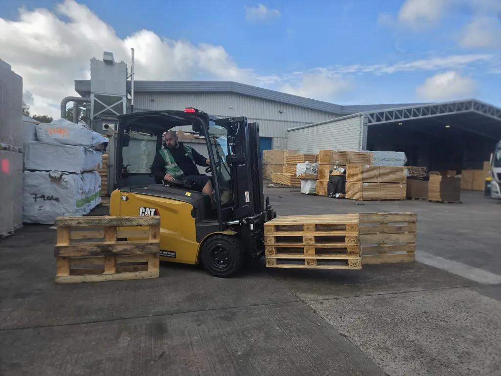 onsite forklift training Rhyl | Forklift Training Onsite Counterbalance Novice training delivered by 4KS